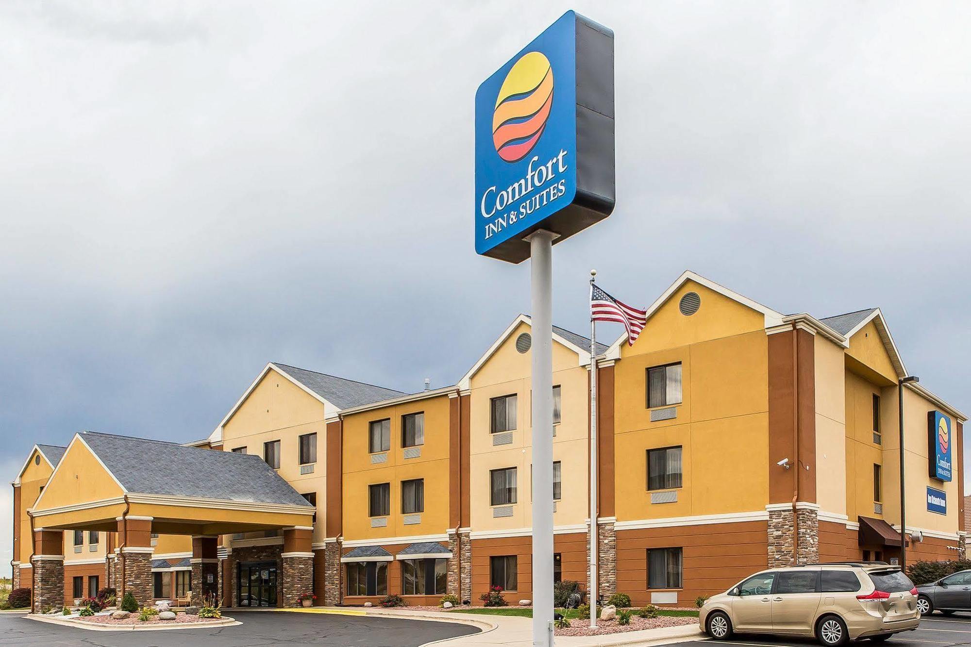 Comfort Inn & Suites Kenosha Exterior foto